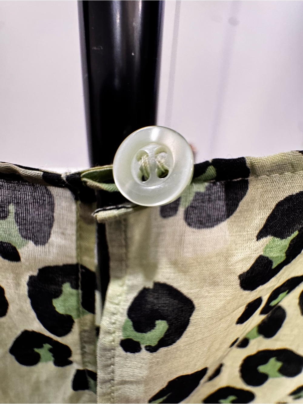 Moschino Y2K Vintage Green Sleeveless Leopard Print, Midi Dress, Silk, Ruched 10 - Picture 6 of 9